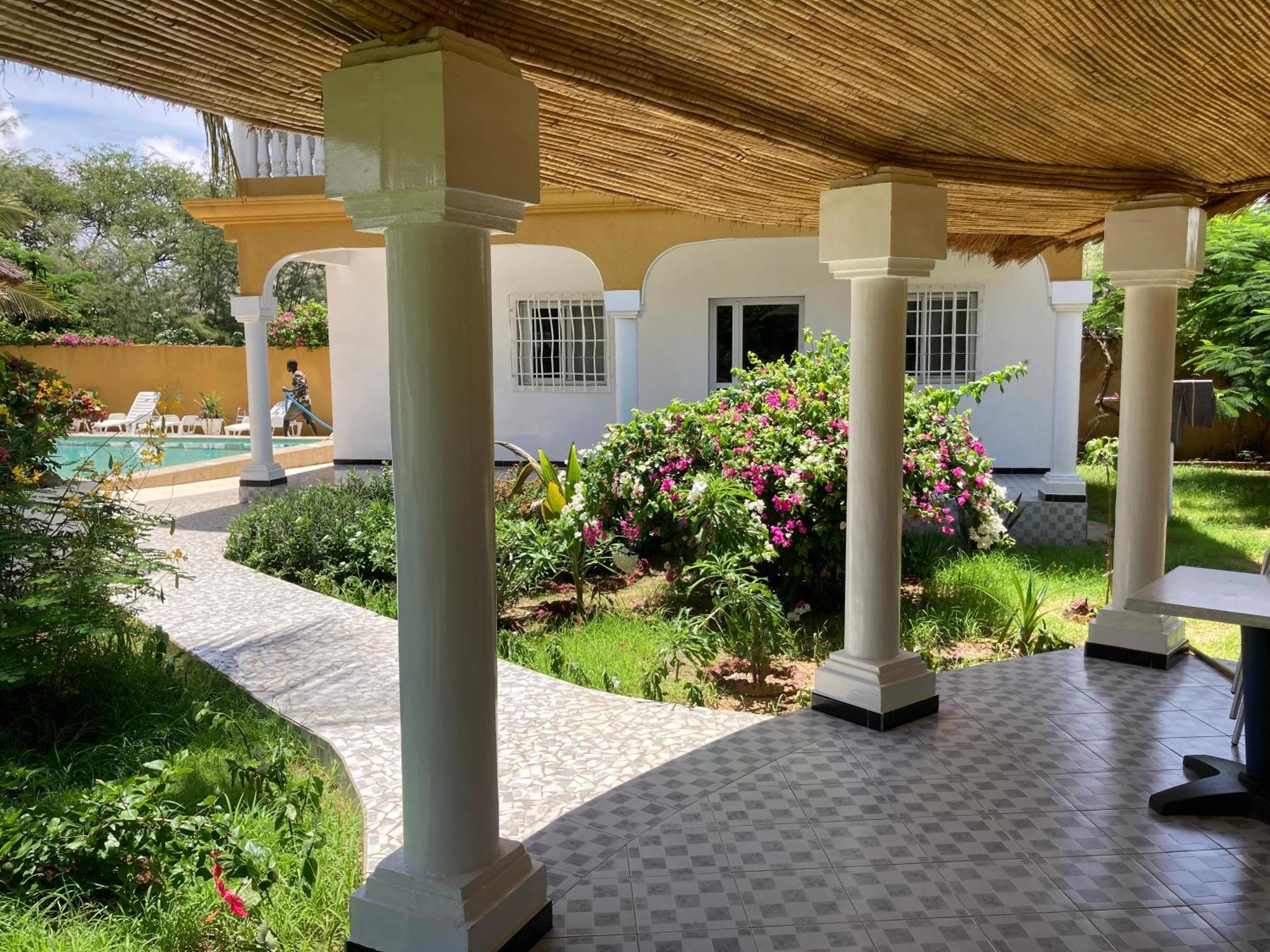 Villa Kounzo Ndangane Экстерьер фото